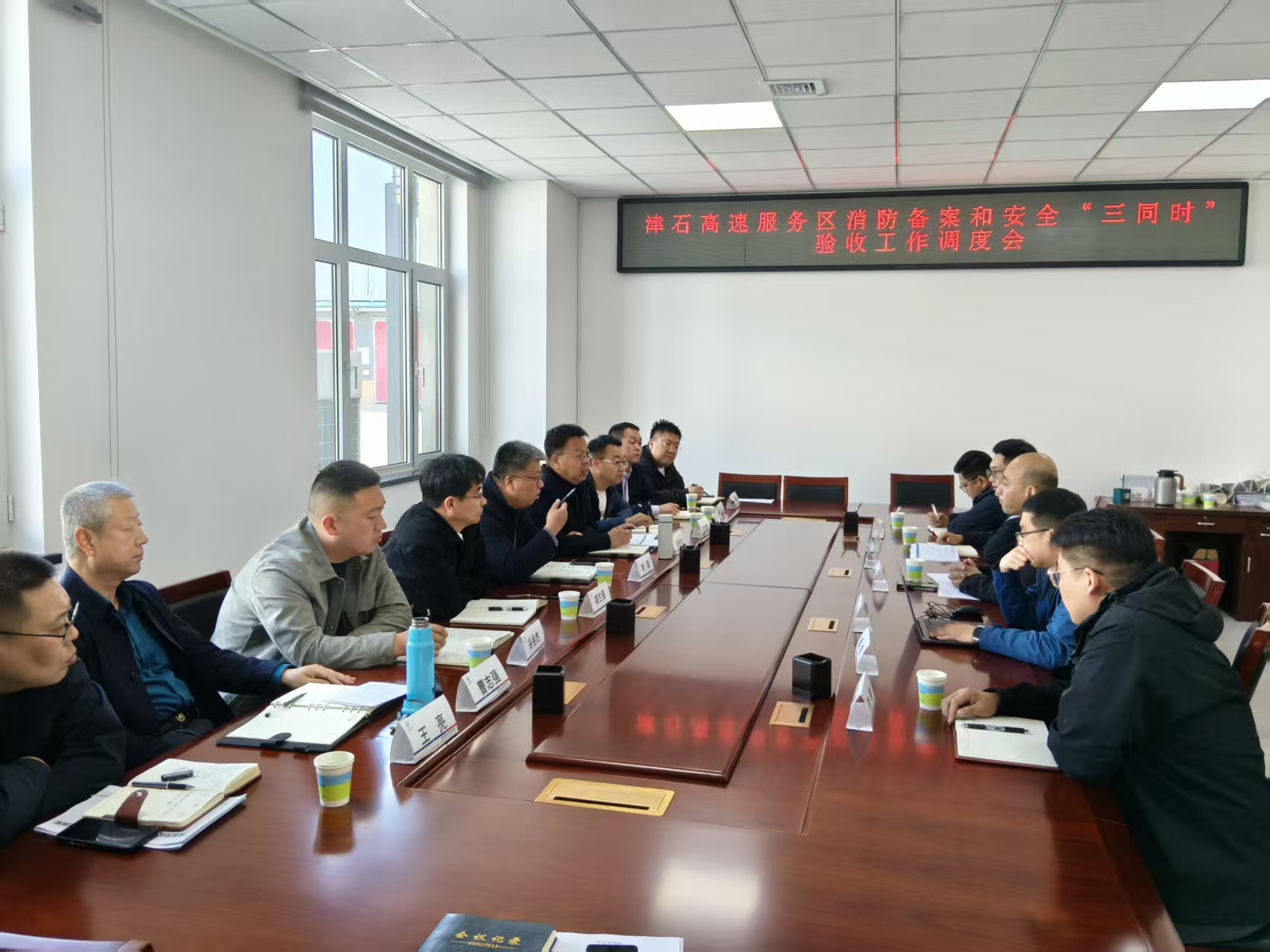 8f658204a1f682bc56215e77fa8b4a57.jpg